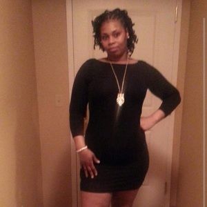 Meet your Posher, Yasmine